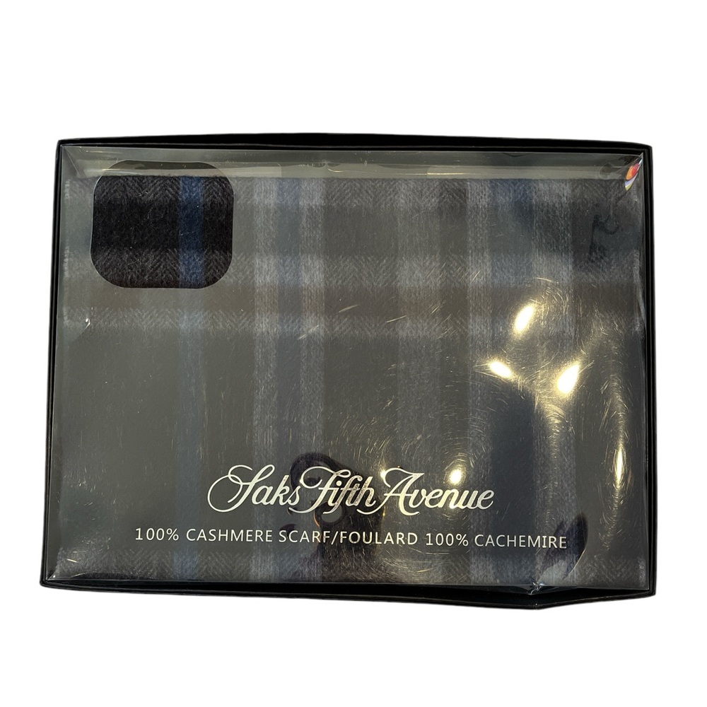 NWT Saks Fifth Avenue Cashmere Scarf